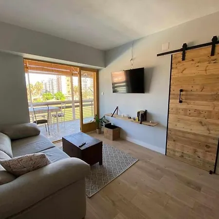 Apto Reformado 2-4 Pax, Wifi, Piscina Y Parking Junto A La Playa Apartamento