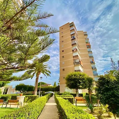 Apto Reformado 2-4 Pax, Wifi, Piscina Y Parking Junto A La Playa