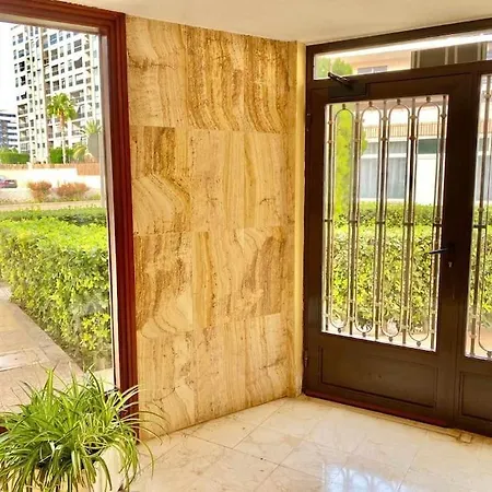 Apto Reformado 2-4 Pax, Wifi, Piscina Y Parking Junto A La Playa *